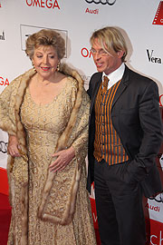 Schauspielerin Marie-Luise Marja und Schauspieler André Eisermannm(FGoto: Martin Schmitz)